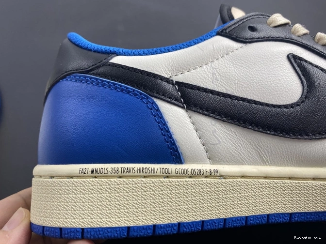 Travis DM7866-140 1 x Jordan Low Design x Scott Air Retro Fragment 0714